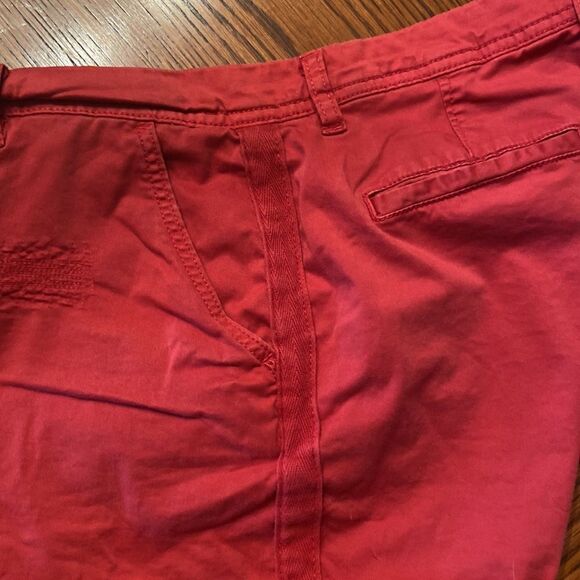 Womens shorts - not sure of brand,size, measures like a 10 - red - Picture 8 of 9